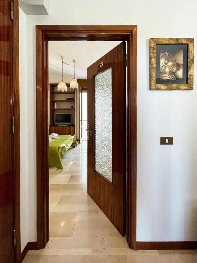 Hotel Casa Gramsci - Affitti Brevi Italia Modena Exterior foto